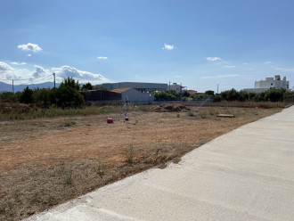 Δύο όμορα οικόπεδα, Οικ. Βιγκλάφια