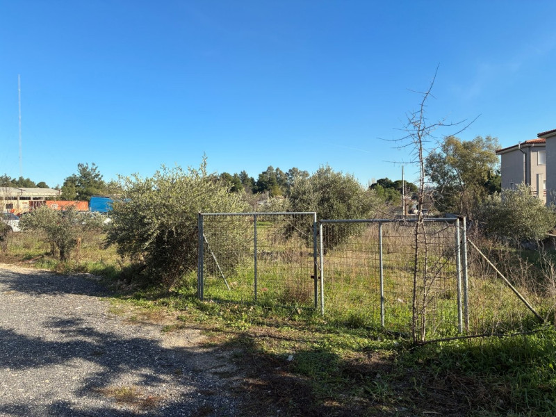 Plot, Agios Stefanos