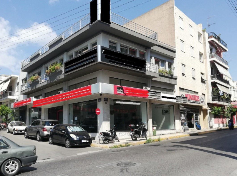 Retail store, Piraeus