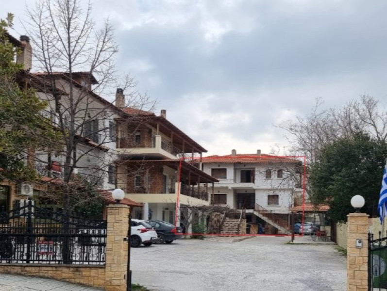 Detauched house, Oraiokastro