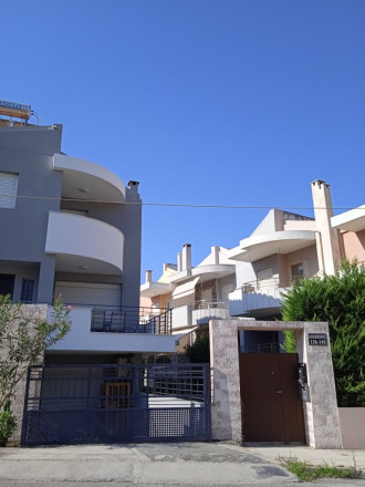 Μεζονέτα, Άνω Λιόσια