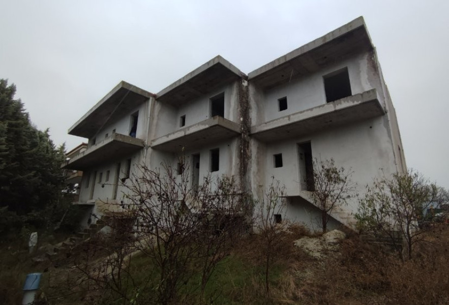 Maisonette, Oraiokastro