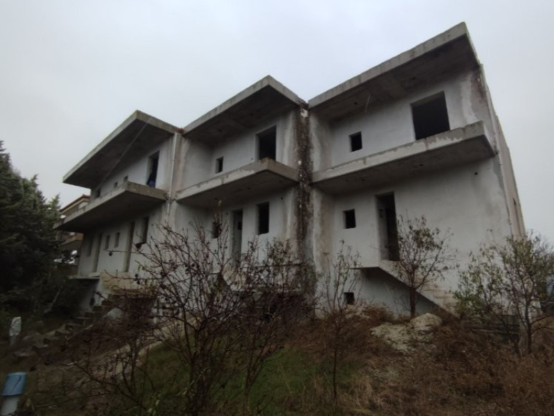 Maisonette, Oraiokastro