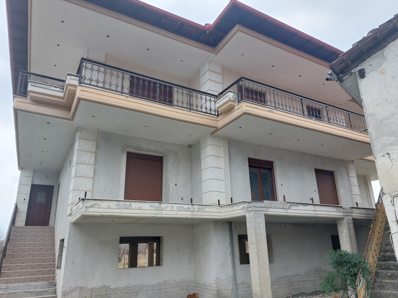 Residential Building, Aridaia, Pella