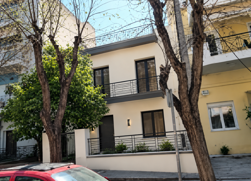 Plot of Land, Sepolia